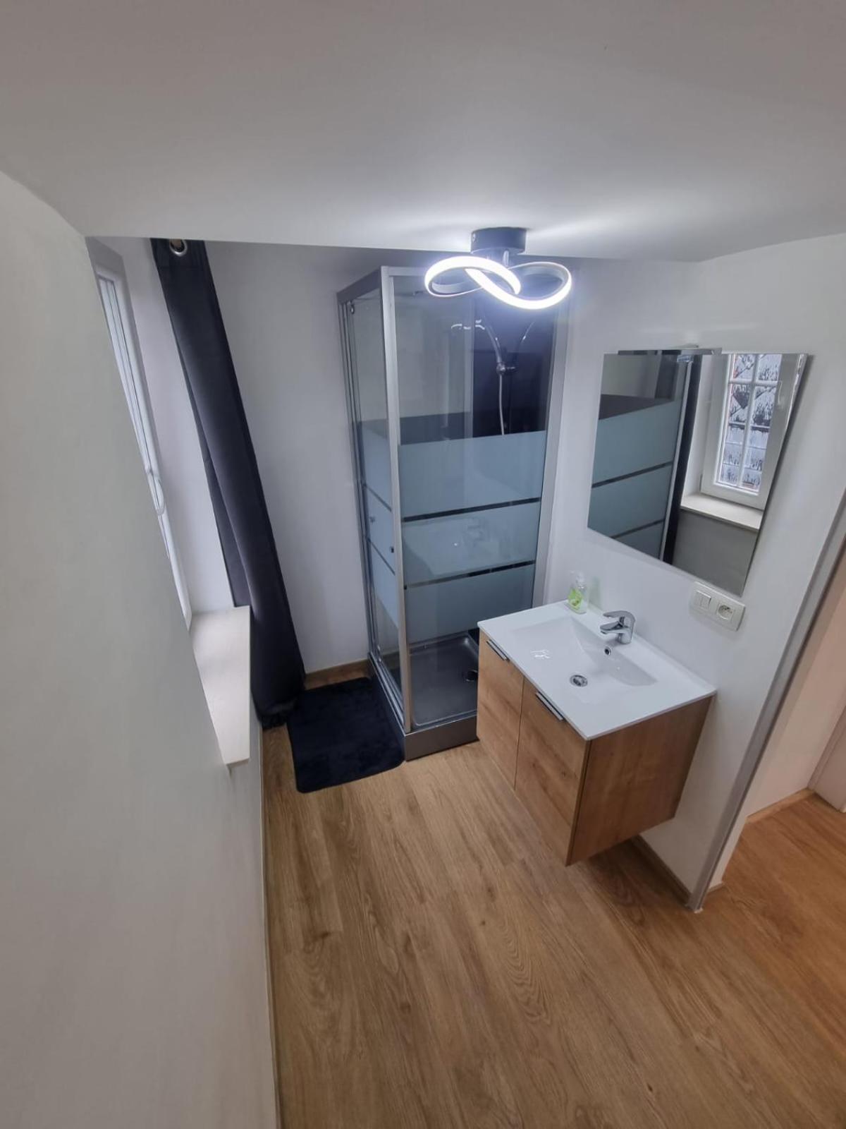 L'Impossible Apartment Spa Exterior photo